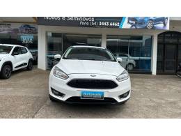 FORD - FOCUS - 2018/2018 - Branca - R$ 69.000,00