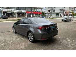 TOYOTA - COROLLA - 2021/2022 - Cinza - R$ 124.000,00